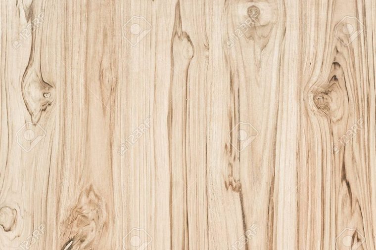 Hand laquered mahogany wood